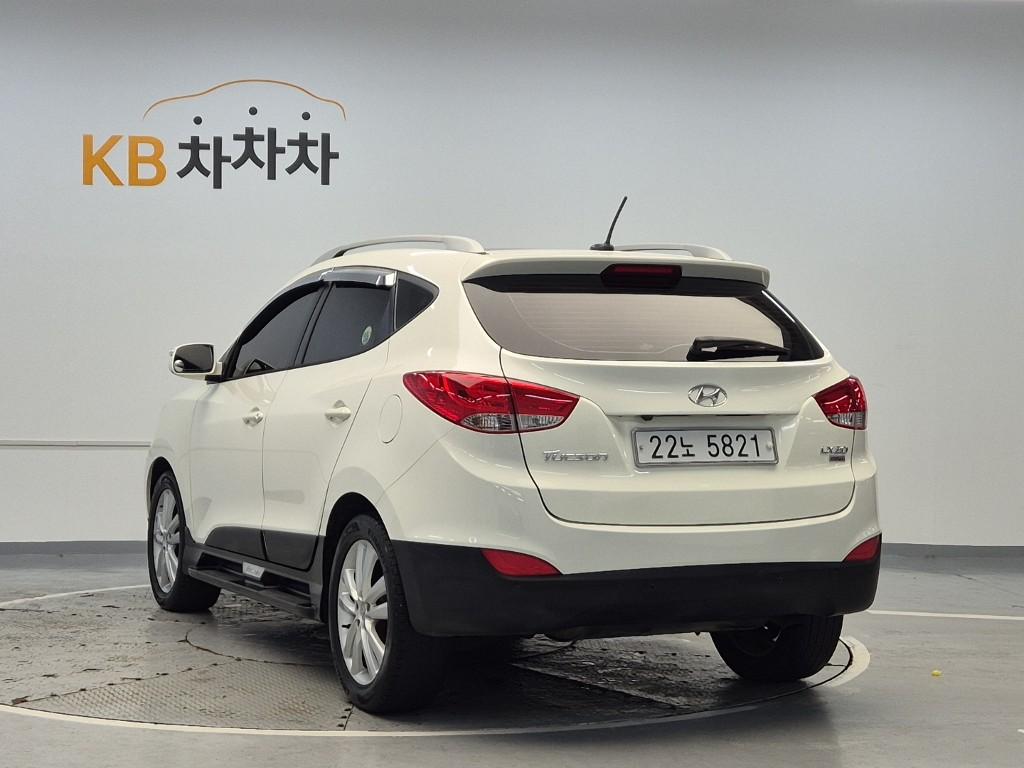 2010 HYUNDAI TUCSON ix 