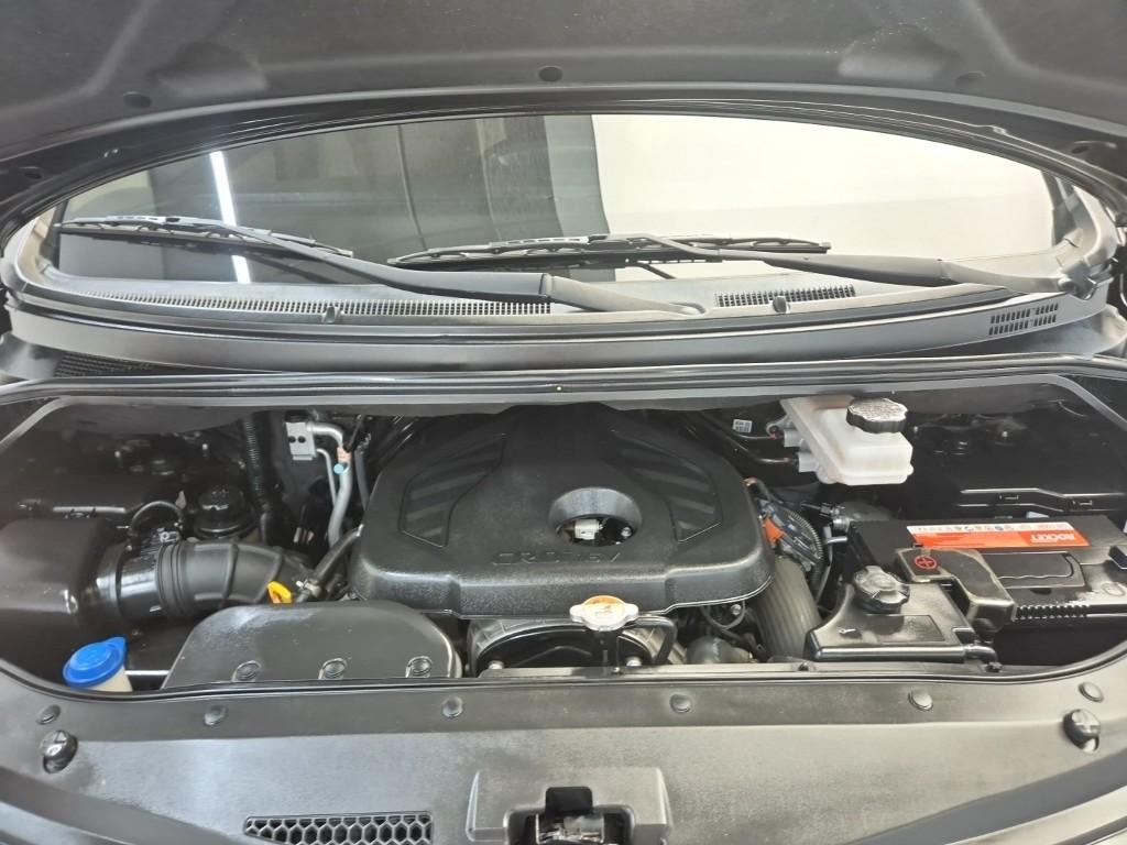 2018 HYUNDAI GRAND STAREX 