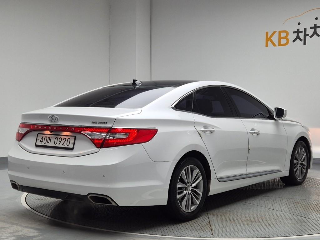2016 HYUNDAI GRANDEUR HG 