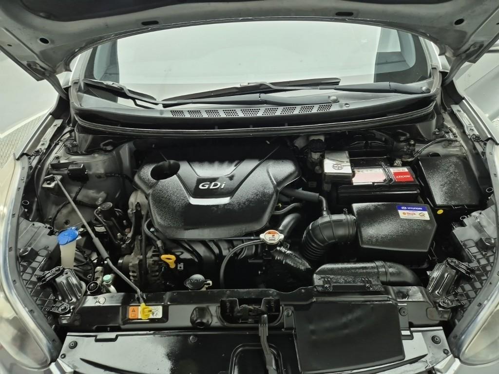 2014 HYUNDAI AVANTE MD 