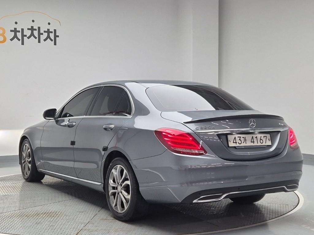 2017 BENZ C CLASS (4Gen) 