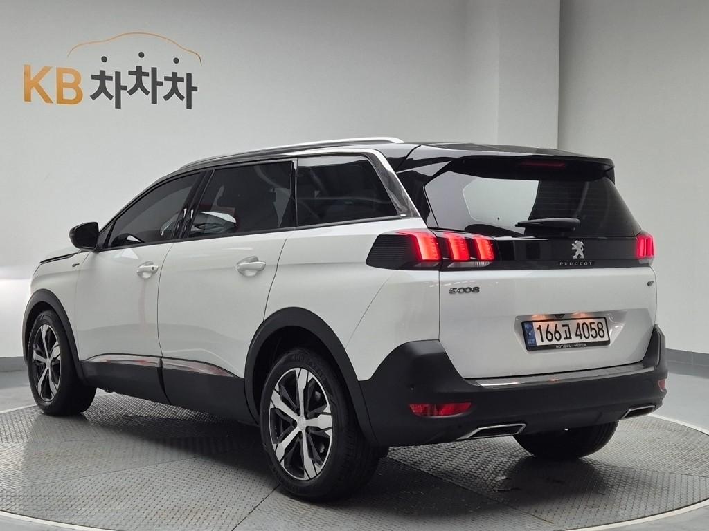 2021 PEUGEOT 5008 (2G) 
