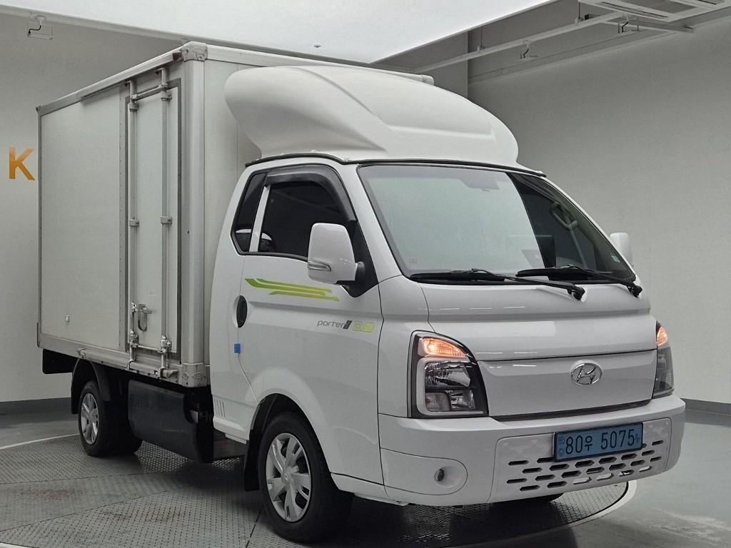 2023 HYUNDAI PORTER II ELECTRIC 