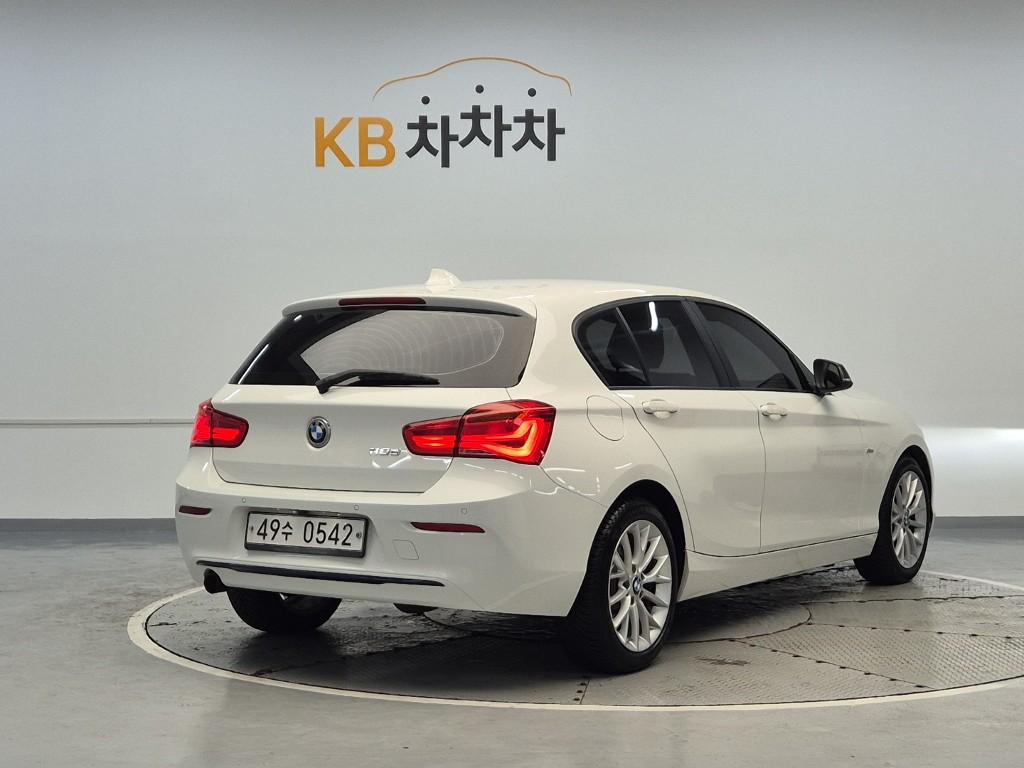2016 BMW 1 Series (2Gen) 