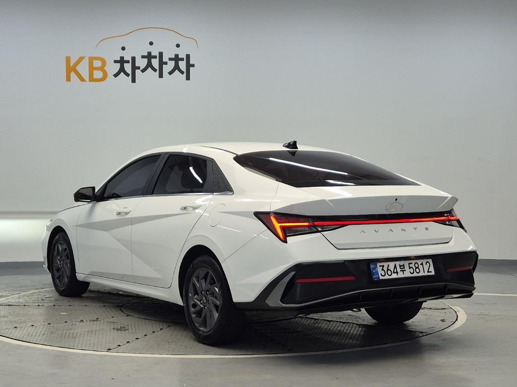2024 HYUNDAI AVANTE (CN7) 