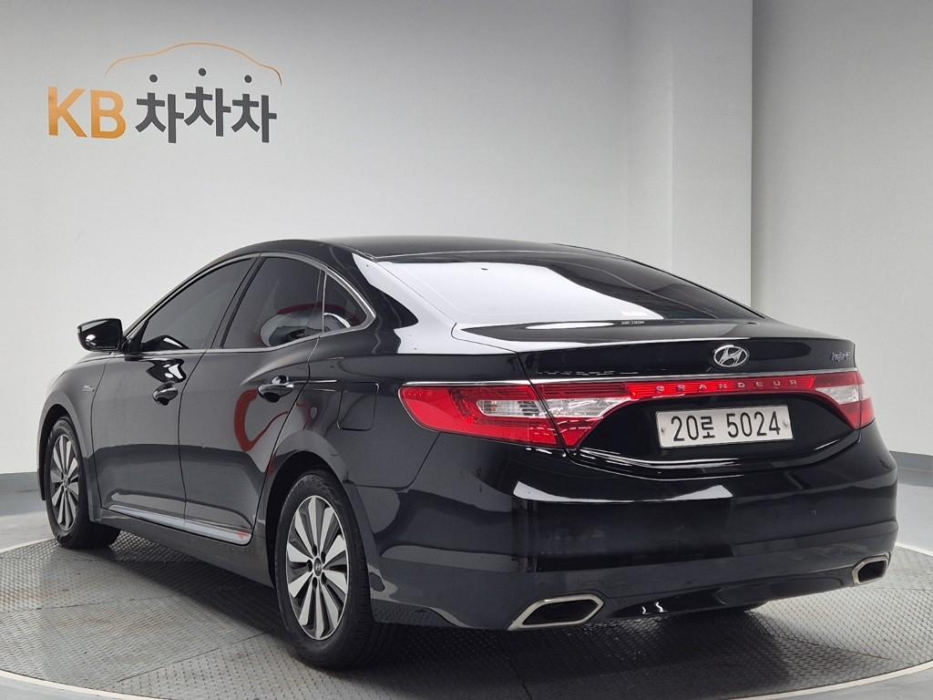 2016 HYUNDAI GRANDEUR HG HYBRID 