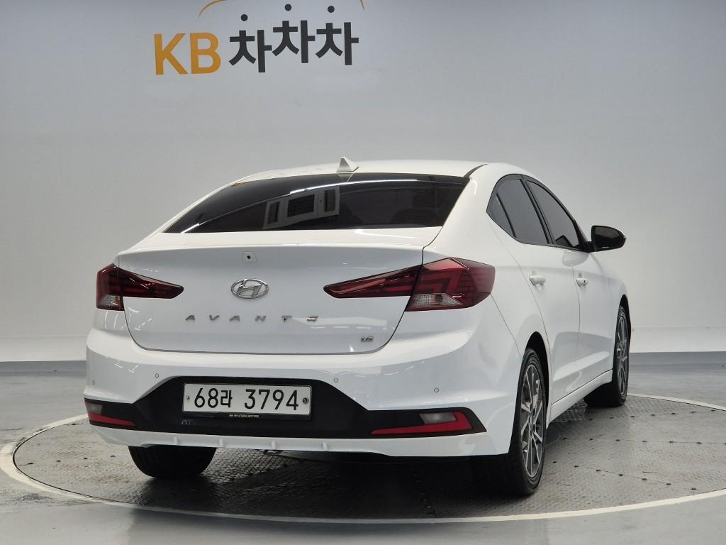 2019 HYUNDAI THE NEW AVANTE AD 