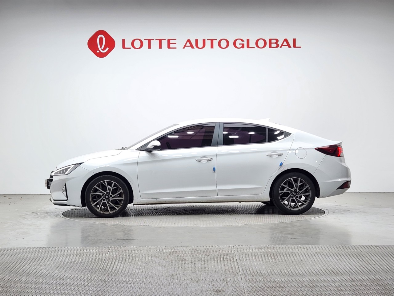 2020 HYUNDAI THE NEW AVANTE AD 1.6 Gasoline Smart