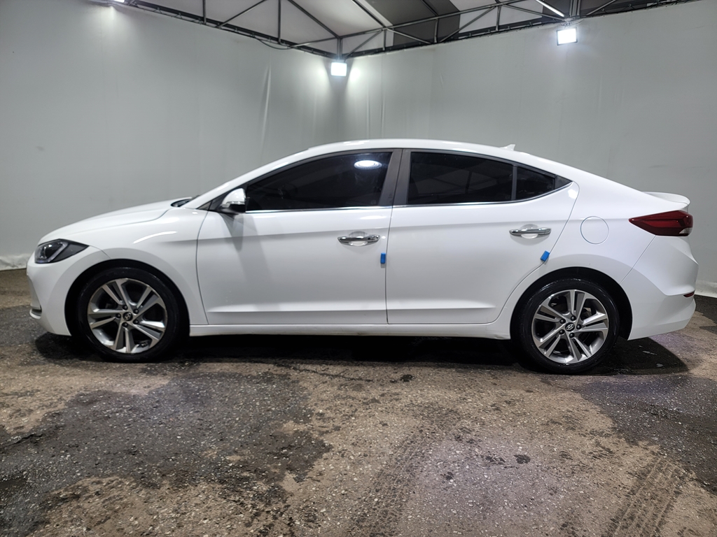 2017 HYUNDAI AVANTE AD 1.6 Diesel Premium