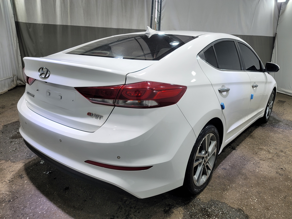 2017 HYUNDAI AVANTE AD 1.6 Diesel Premium