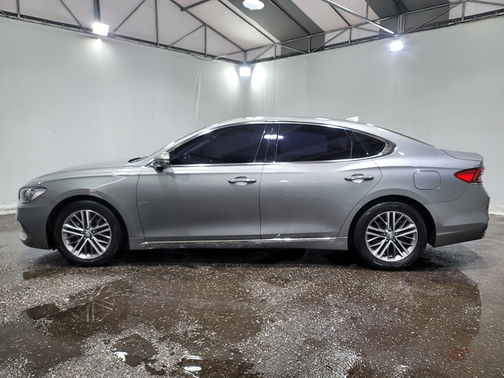 2018 HYUNDAI GRANDEUR IG 2.2 Diesel Premium