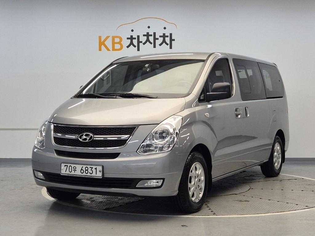 2015 HYUNDAI GRAND STAREX 