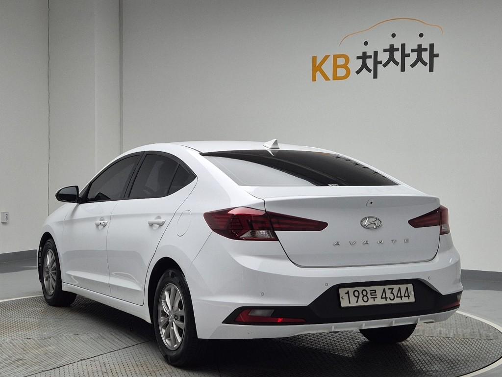 2019 HYUNDAI THE NEW AVANTE AD 