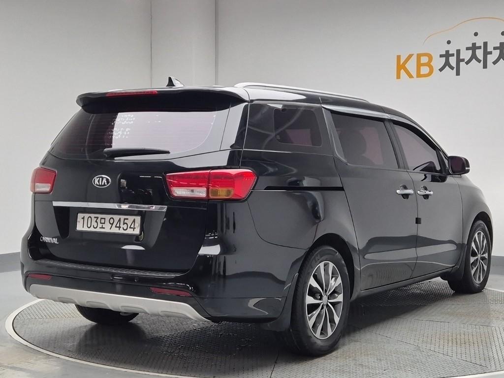 2018 KIA ALL NEW CARNIVAL 