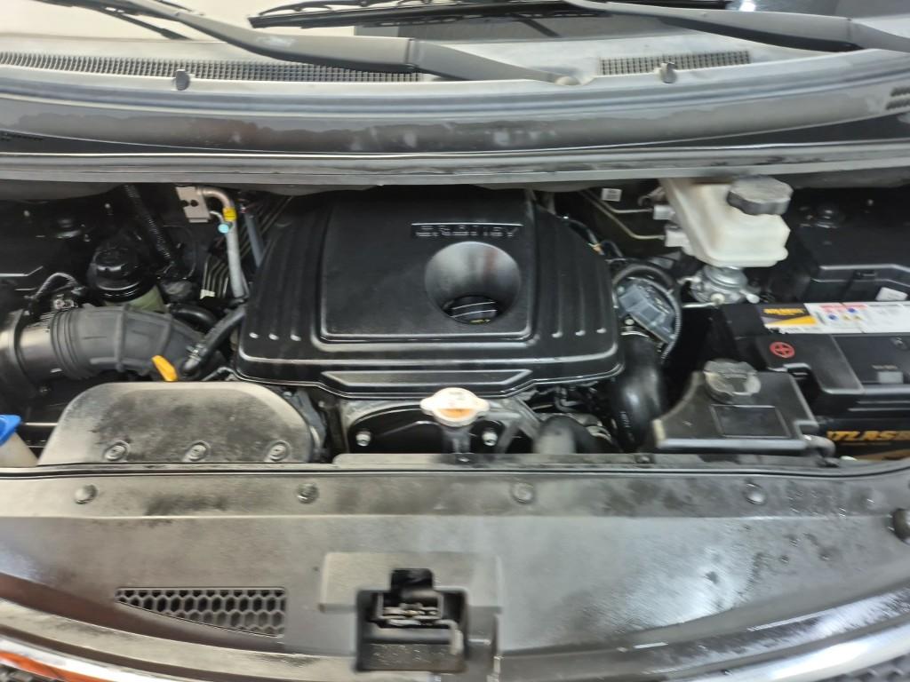 2015 HYUNDAI GRAND STAREX 