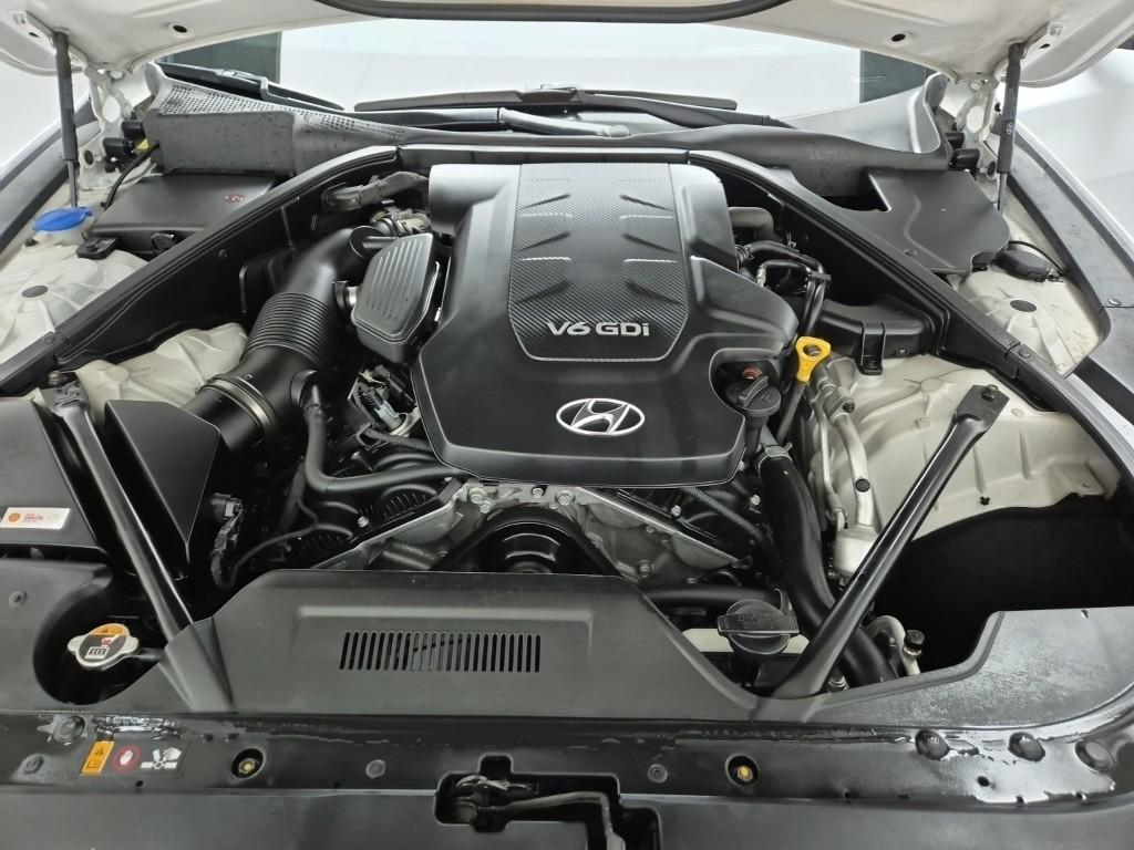 2016 HYUNDAI GENESIS DH 