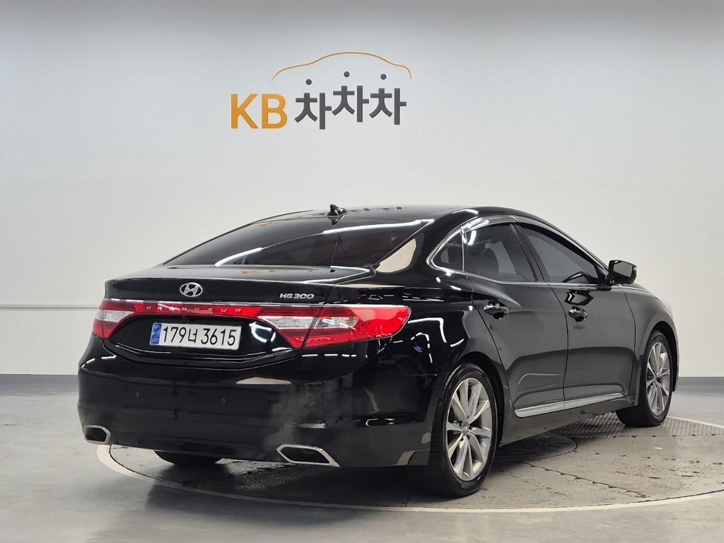 2017 HYUNDAI GRANDEUR HG 