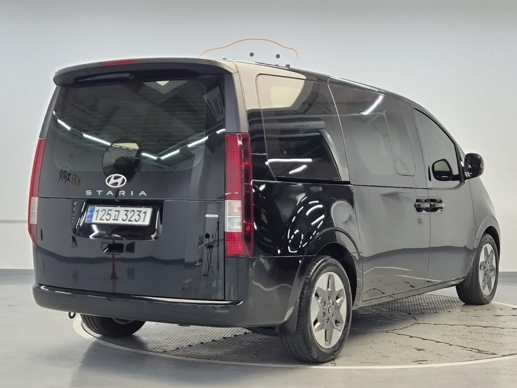 2025 HYUNDAI STARIA 