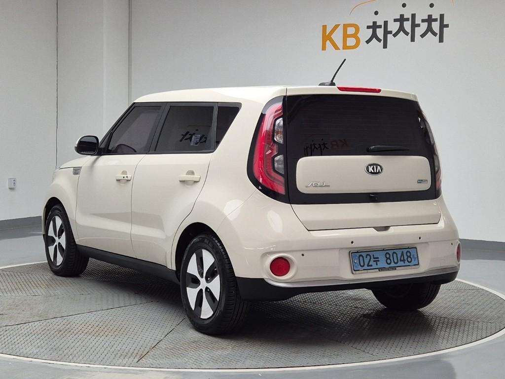2018 KIA SOUL EV 