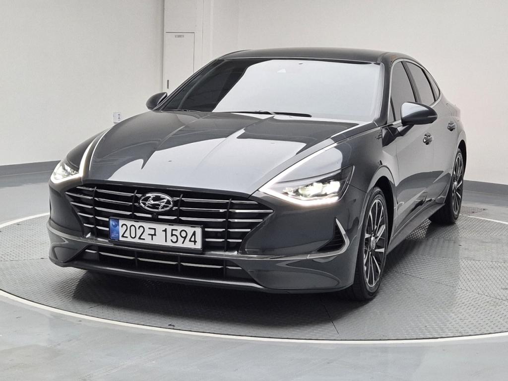 2021 HYUNDAI SONATA (DN8) 