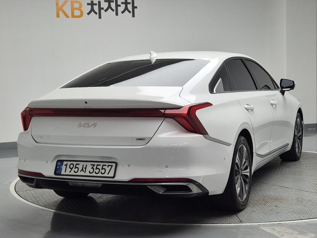 2023 KIA K8 HYBRID 