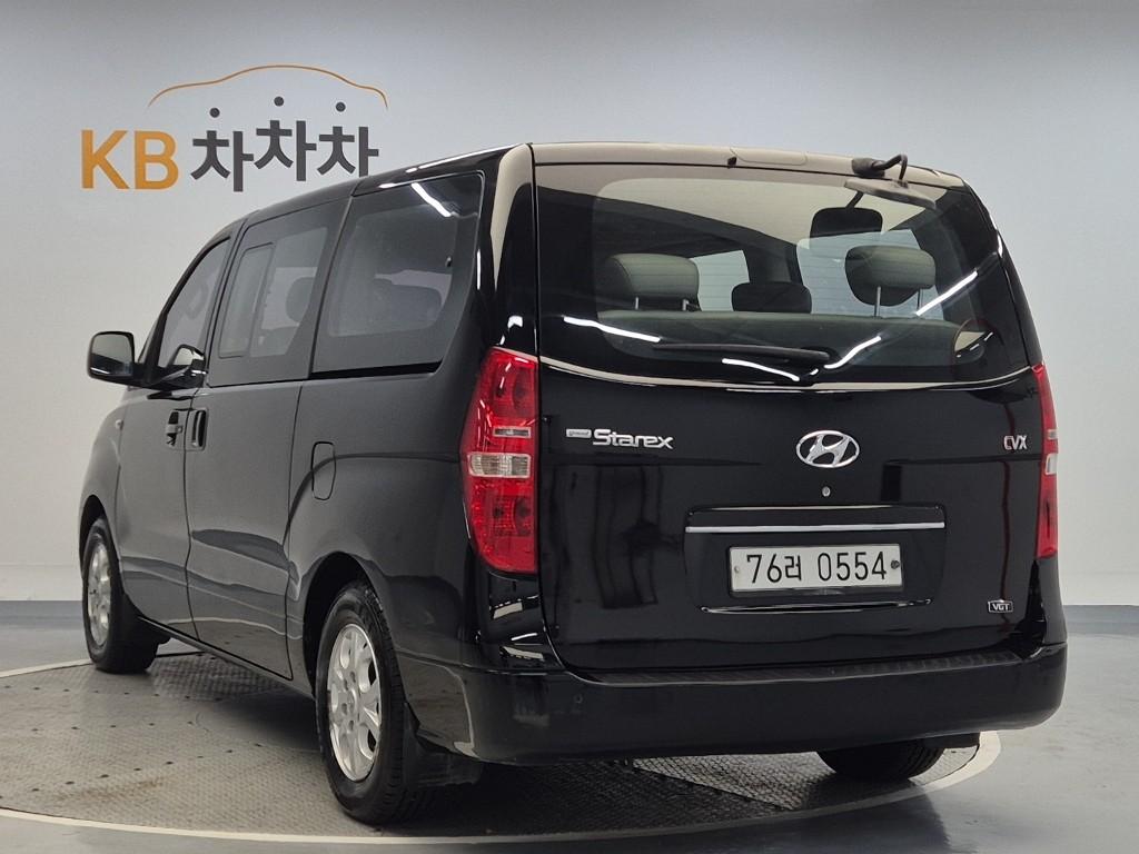 2014 HYUNDAI GRAND STAREX 