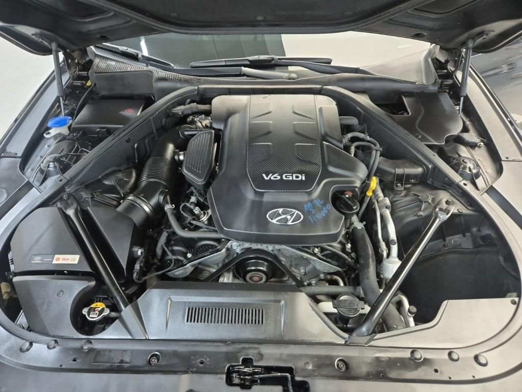 2016 HYUNDAI GENESIS DH 