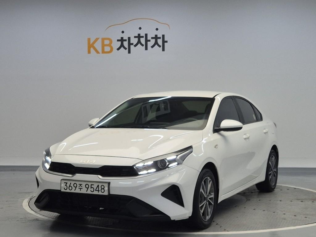 2022 KIA THE NEW K3 