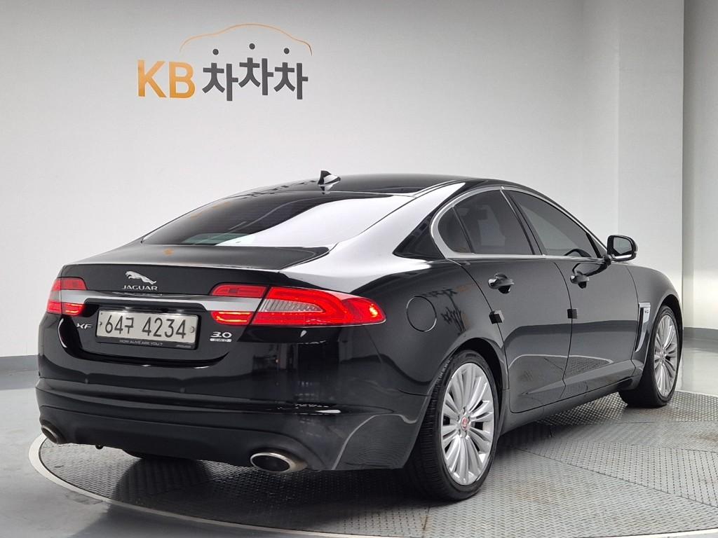 2015 JAGUAR XF (1G) 