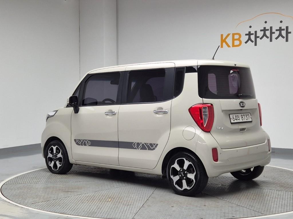 2013 KIA RAY 