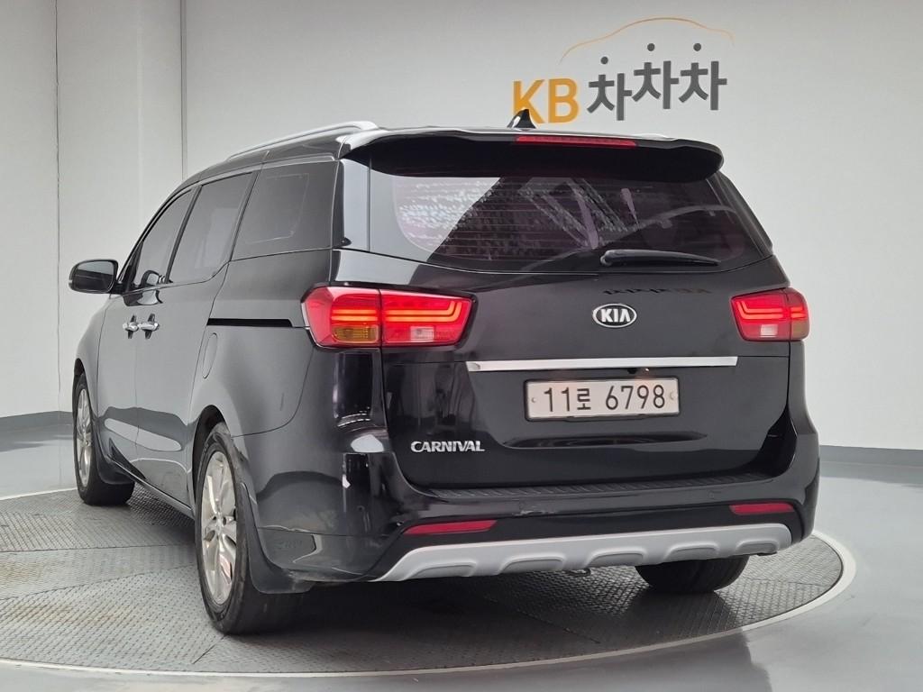 2016 KIA ALL NEW CARNIVAL 