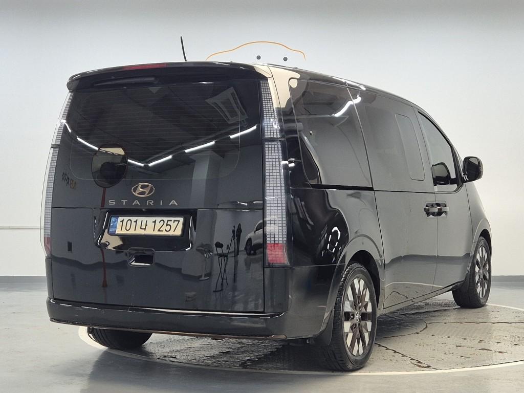 2022 HYUNDAI STARIA 