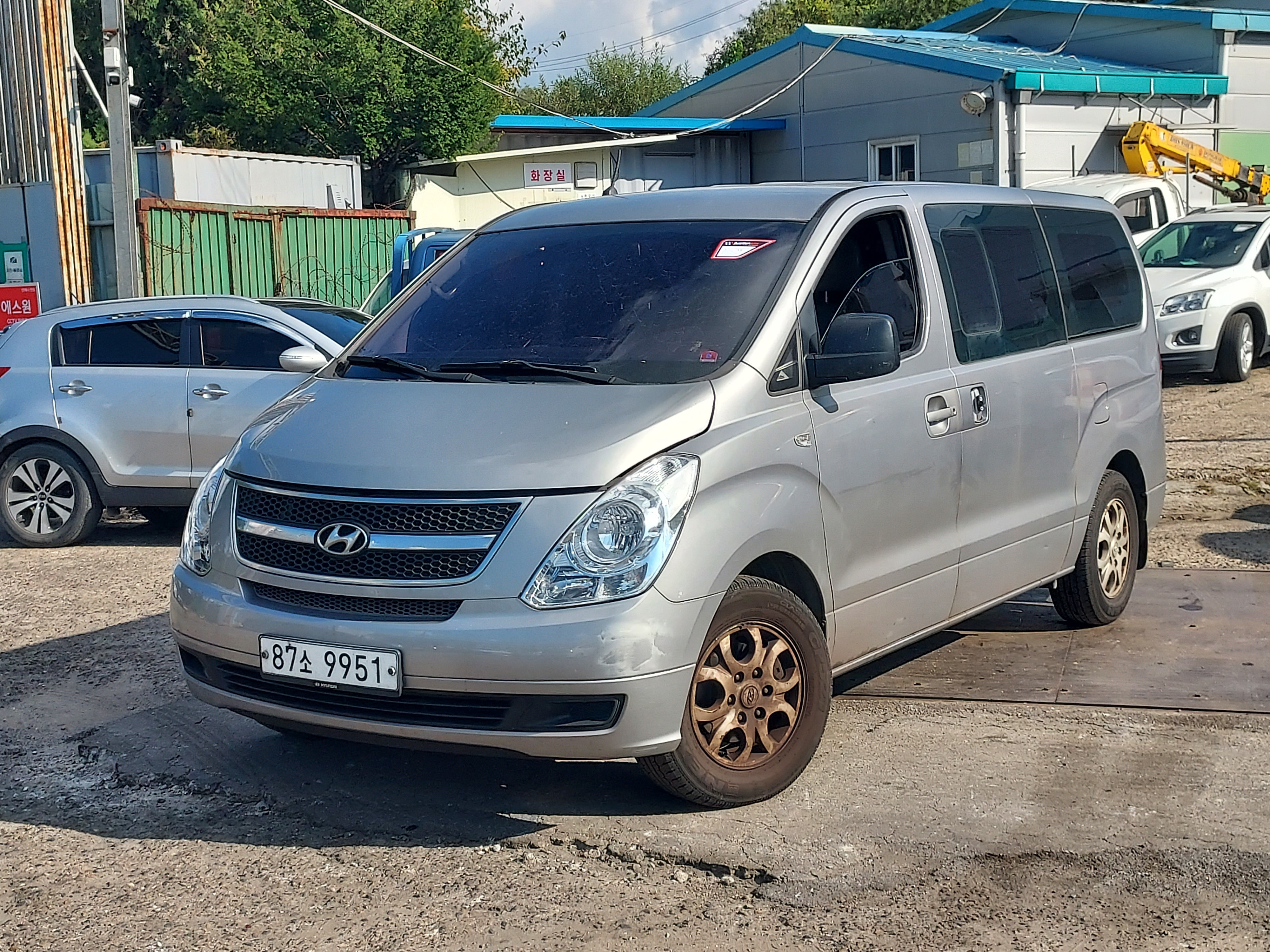 2016 Hyundai Grand Starex