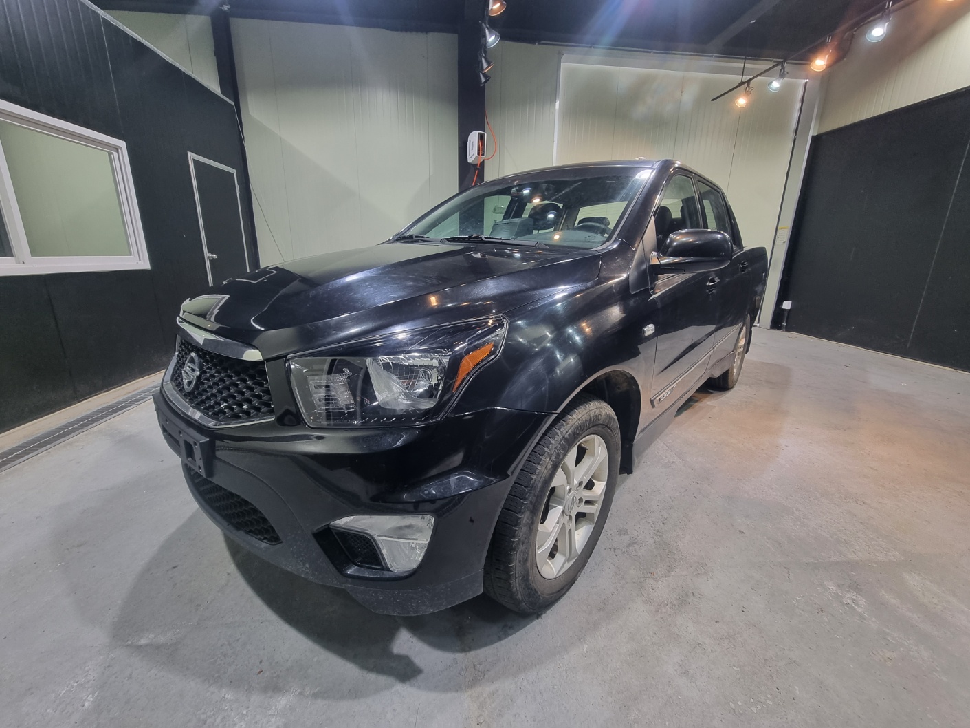 2013 KGM (Ssangyong) Korando Sports