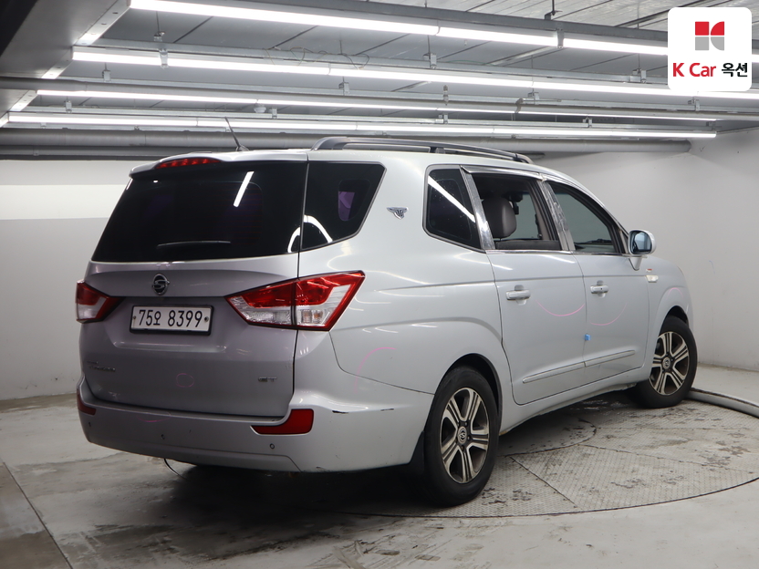 2014 KGM (Ssangyong) Korando Turismo