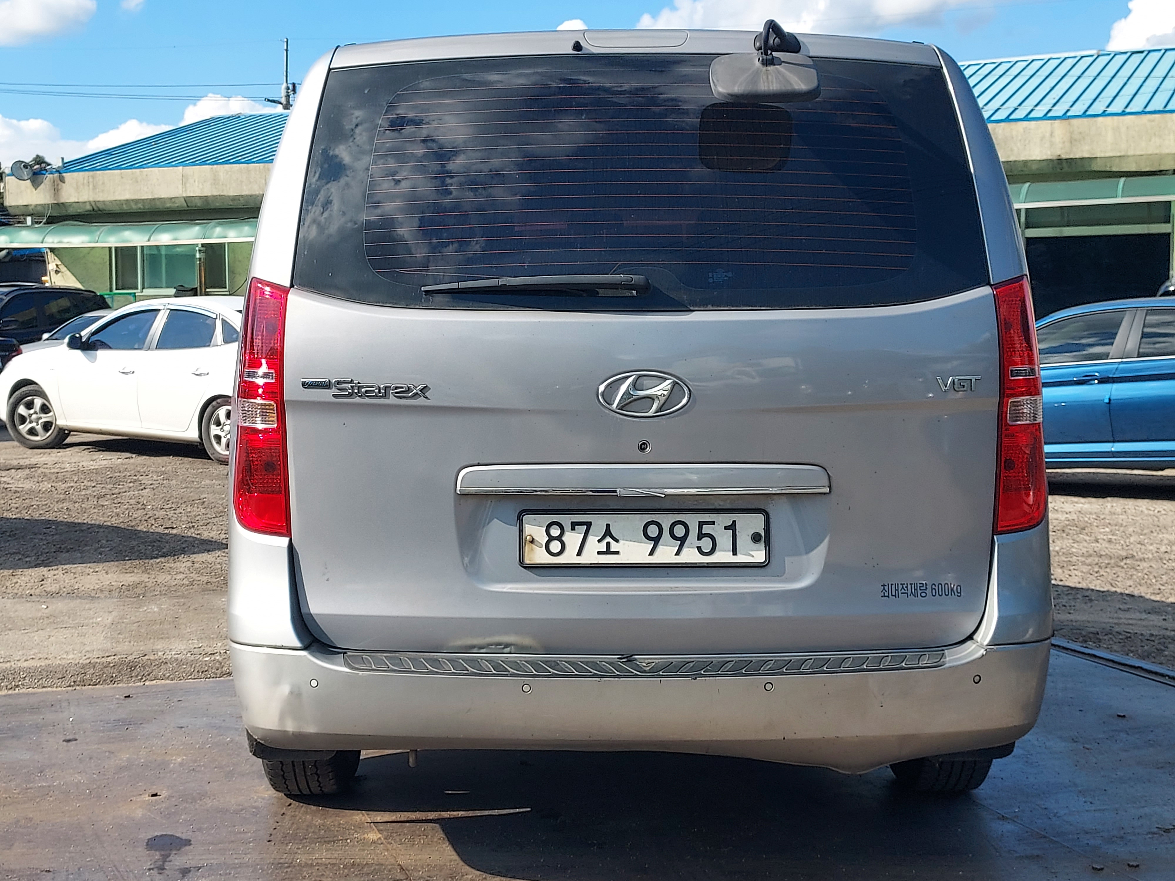 2016 Hyundai Grand Starex