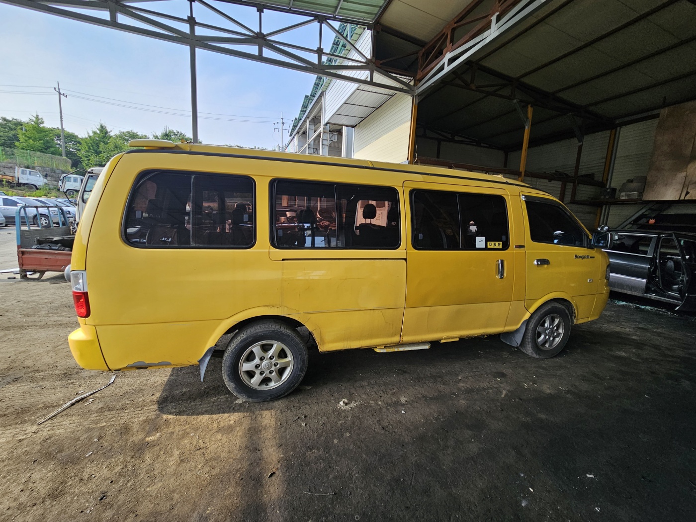 2005 Kia Bongo3 Minibus