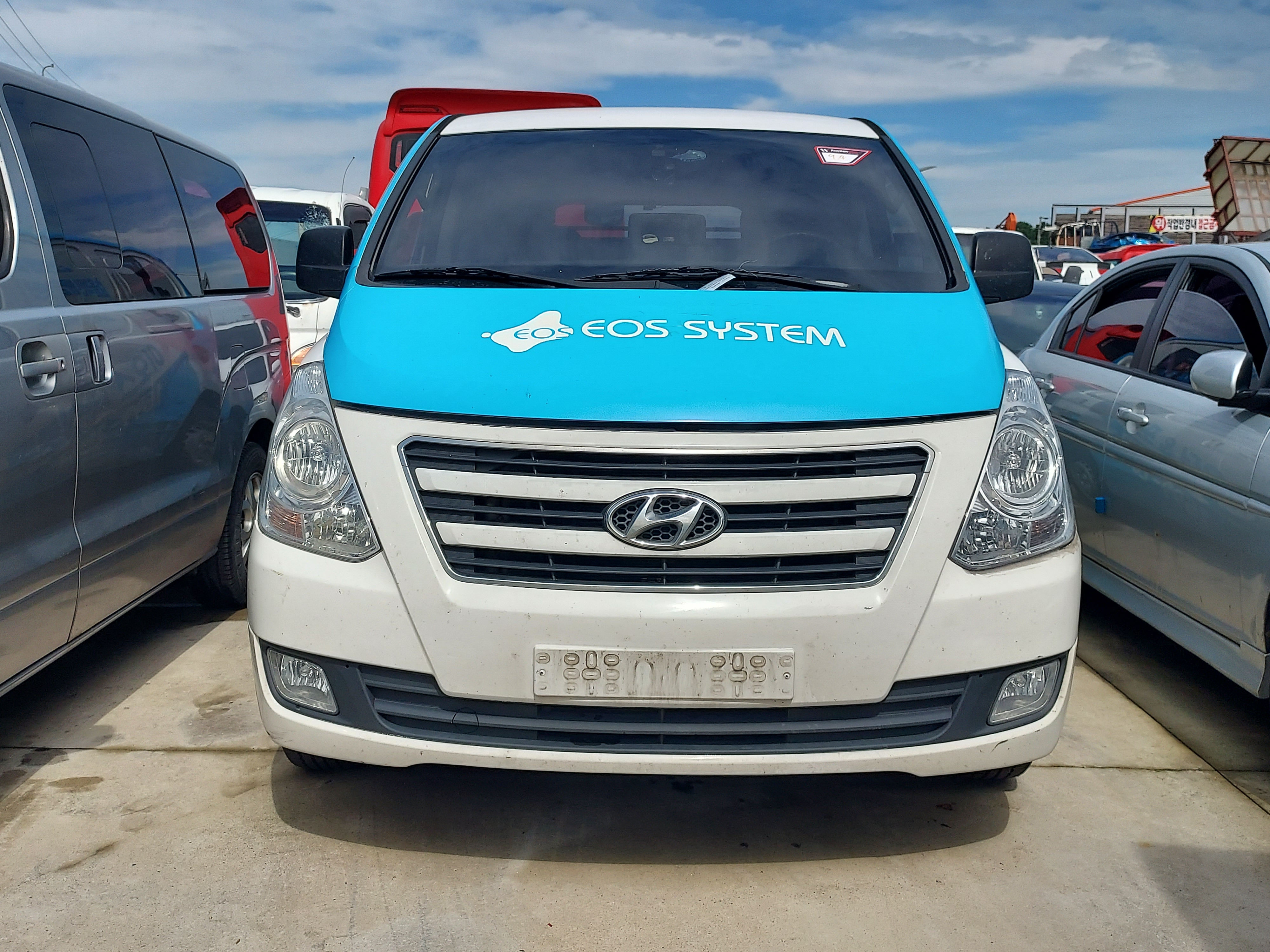 2016 Hyundai Grand Starex
