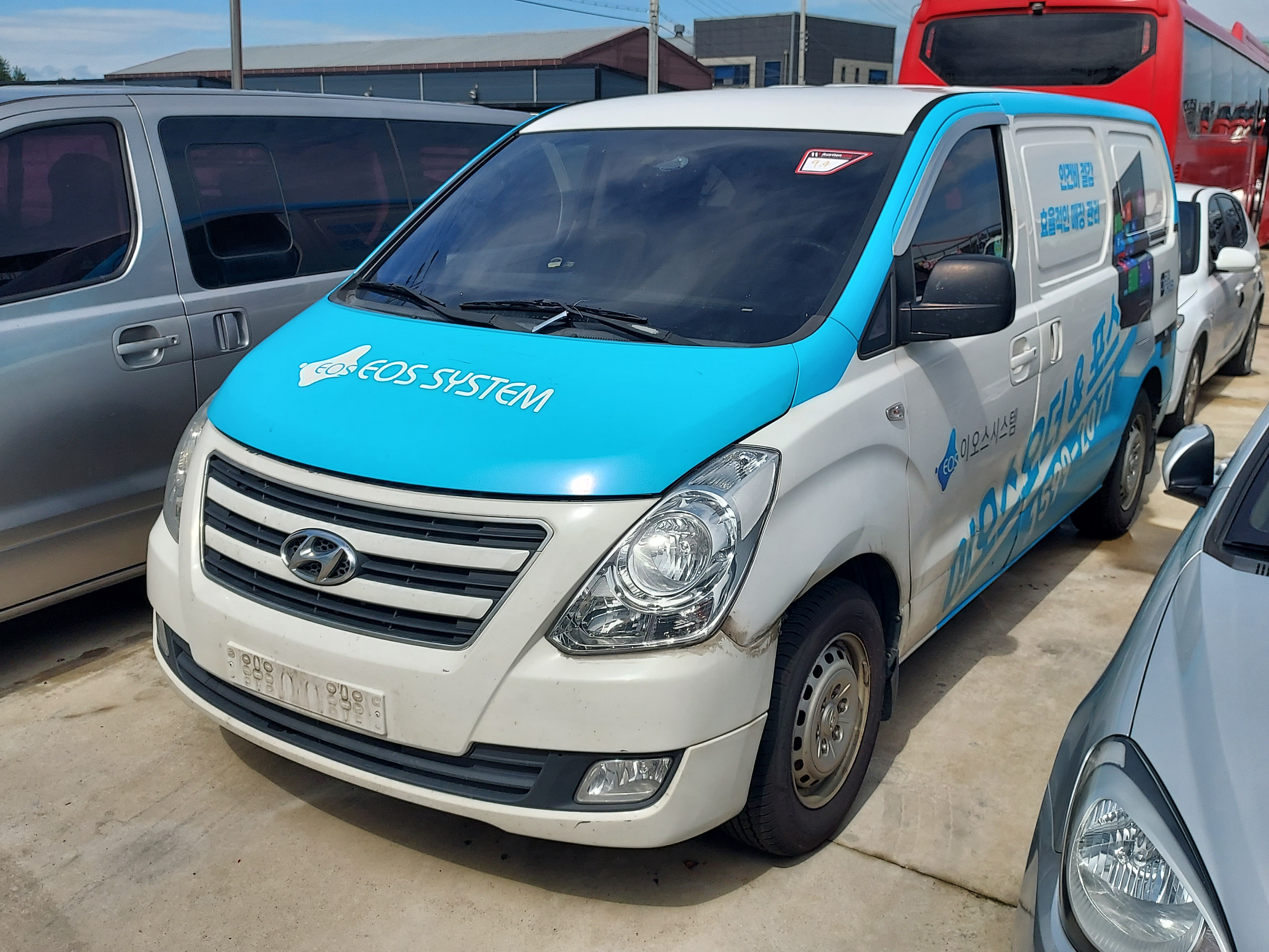 2016 Hyundai Grand Starex