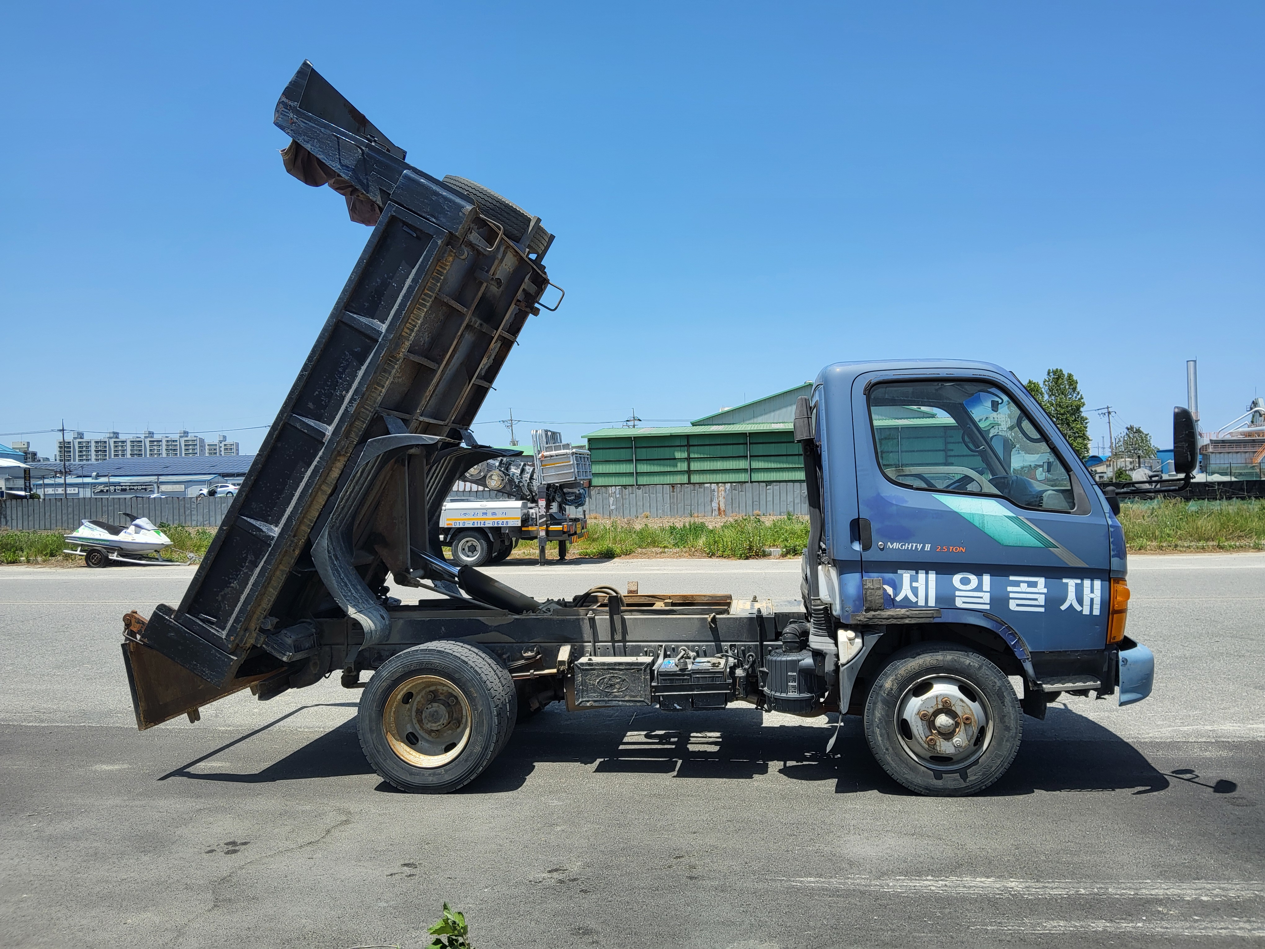 2002 Hyundai Mighty Dump