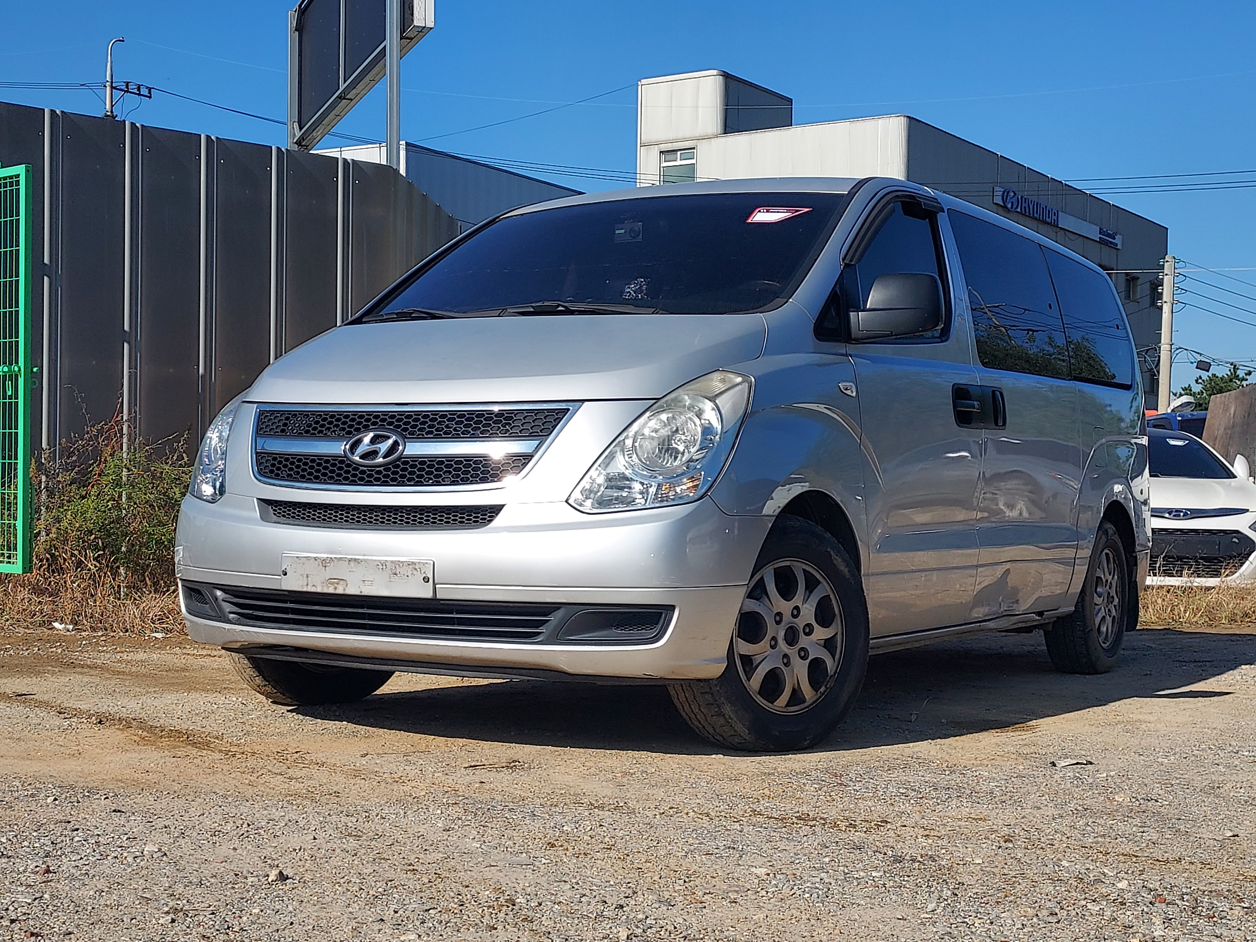 2008 Hyundai Grand Starex