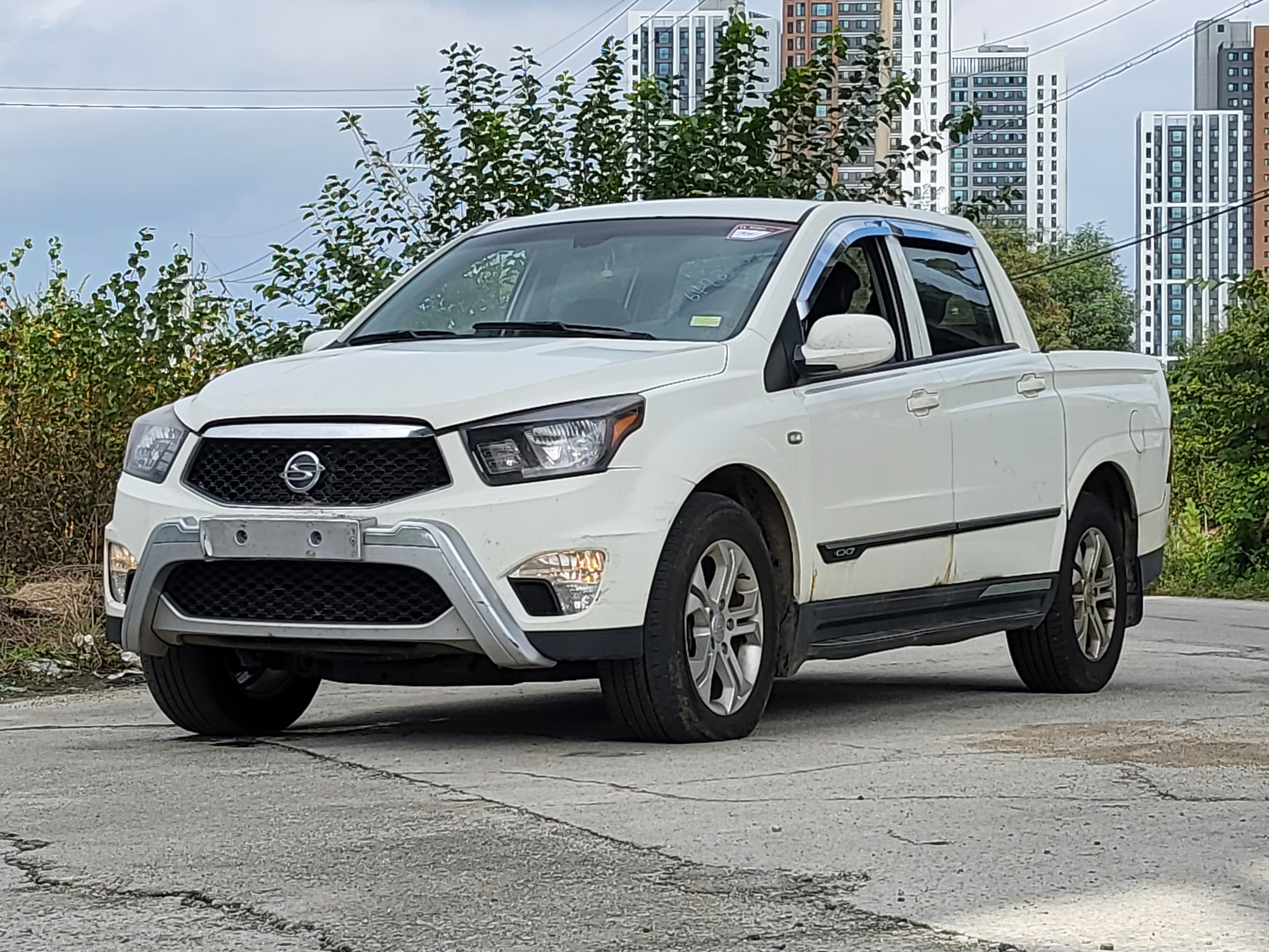 2013 KGM (Ssangyong) Korando Sports
