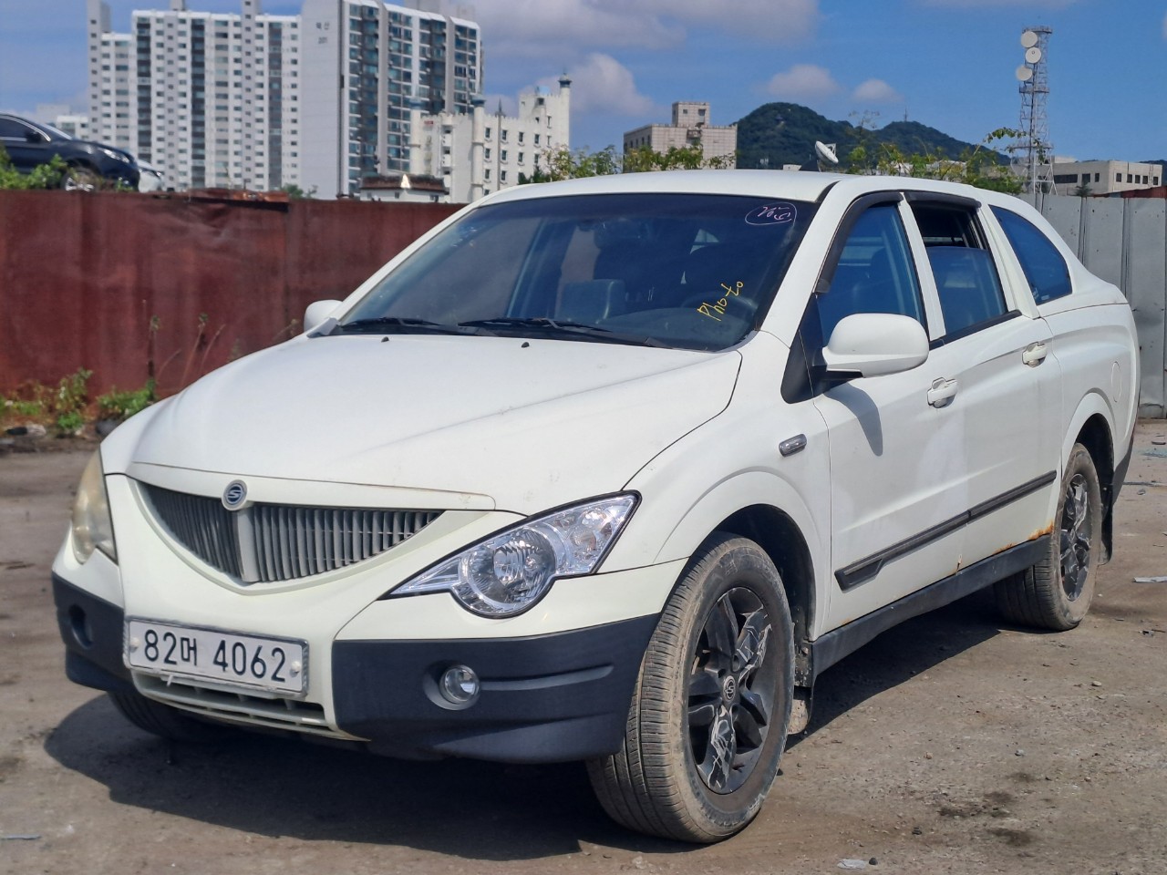 2011 KGM (Ssangyong) Actyon Sports