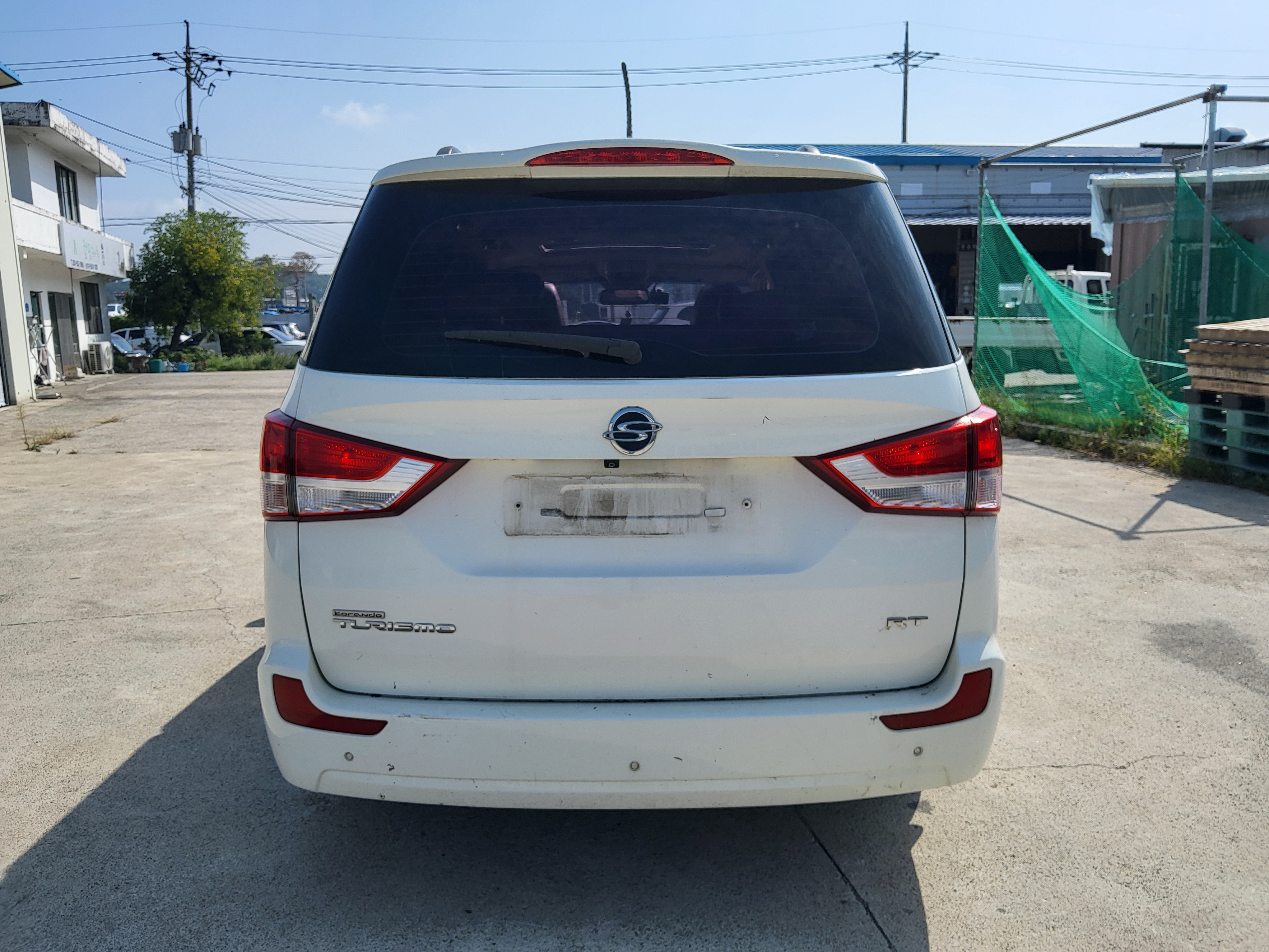 2014 KGM (Ssangyong) Korando Turismo