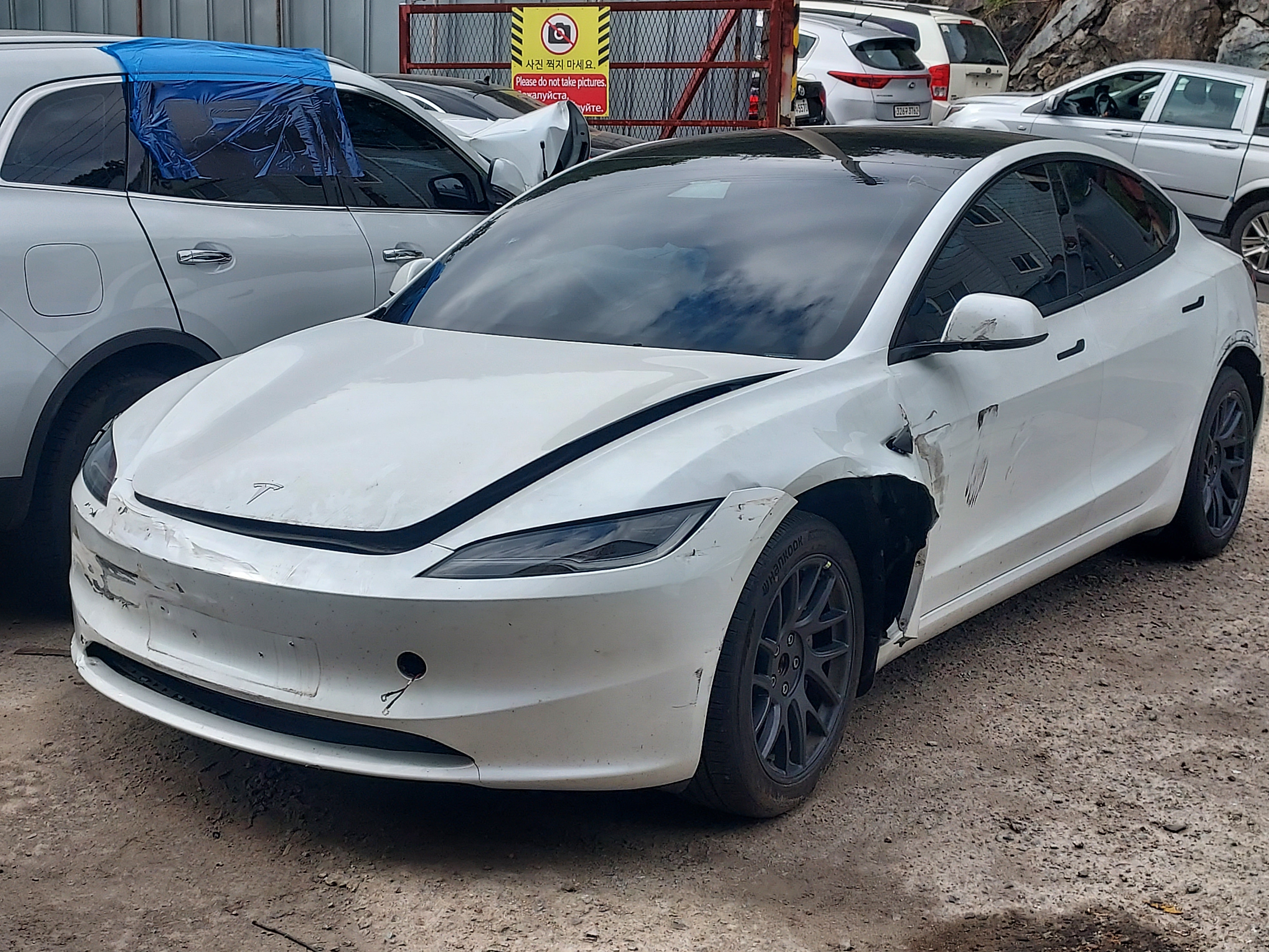 2024 Tesla MODEL 3