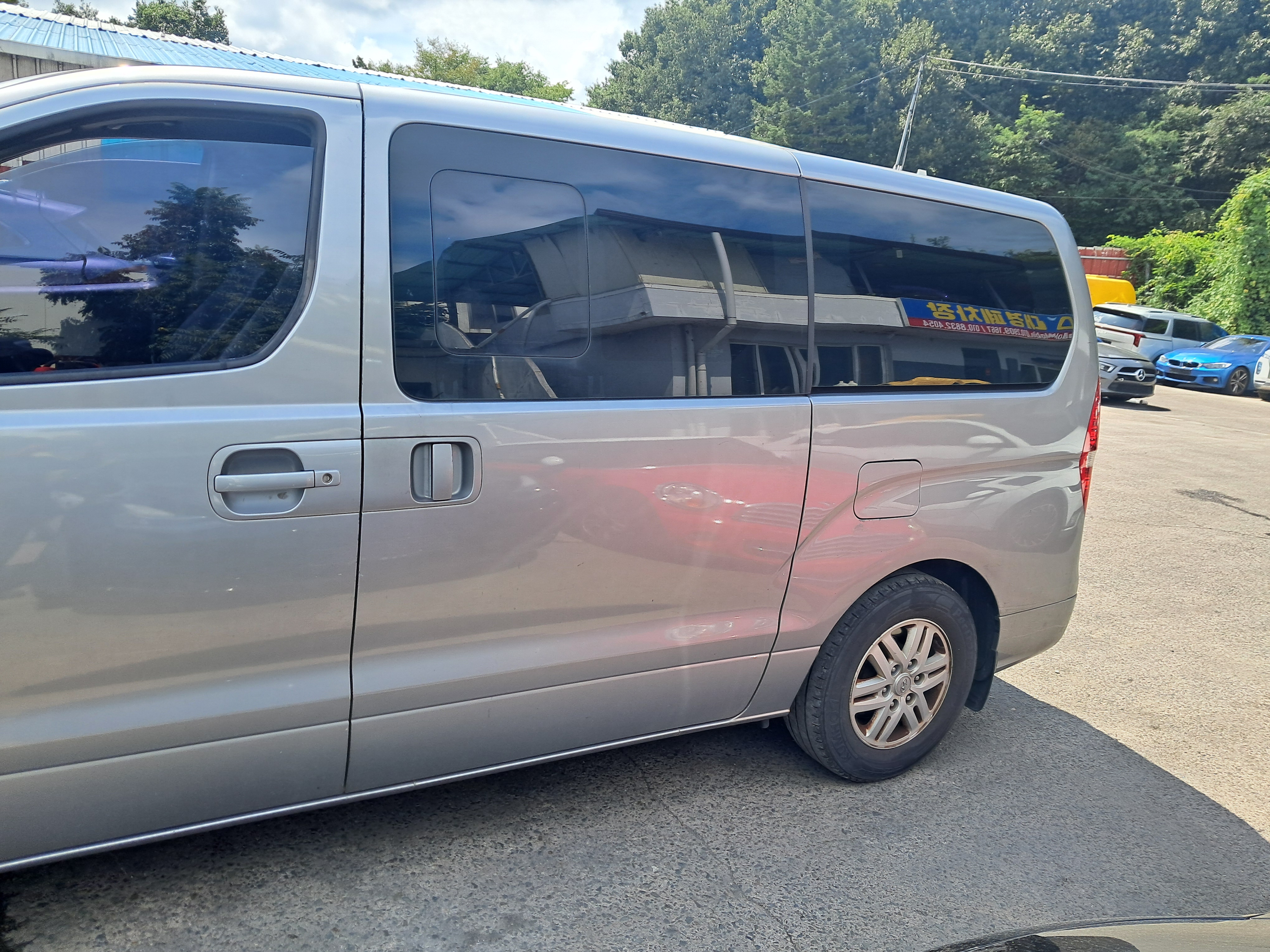 2016 Hyundai Grand Starex