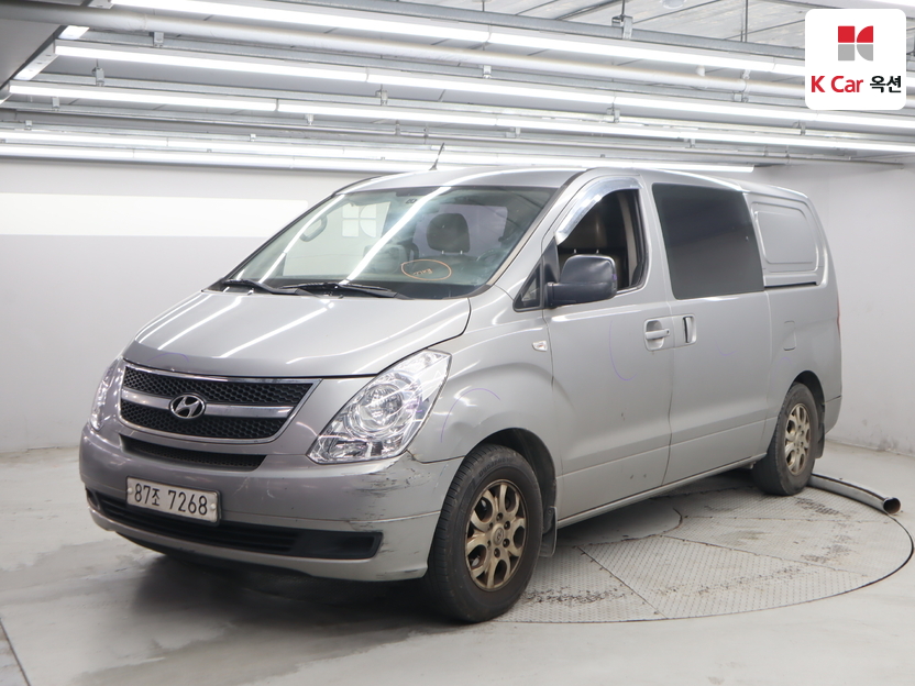 2016 Hyundai Grand Starex