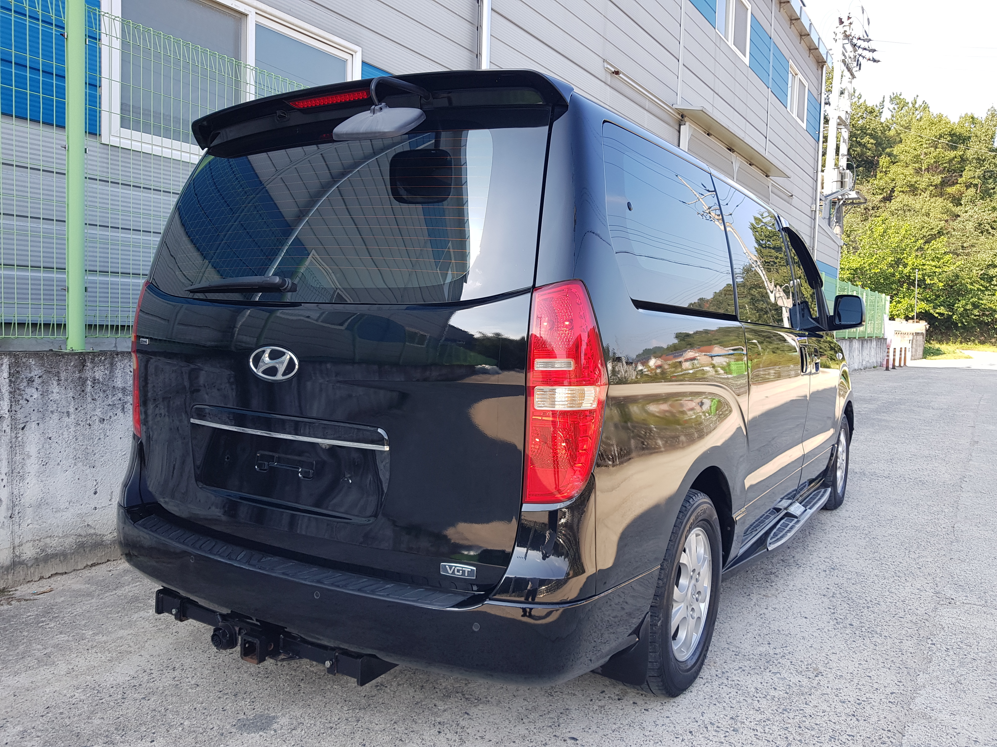 2010 Hyundai Grand Starex