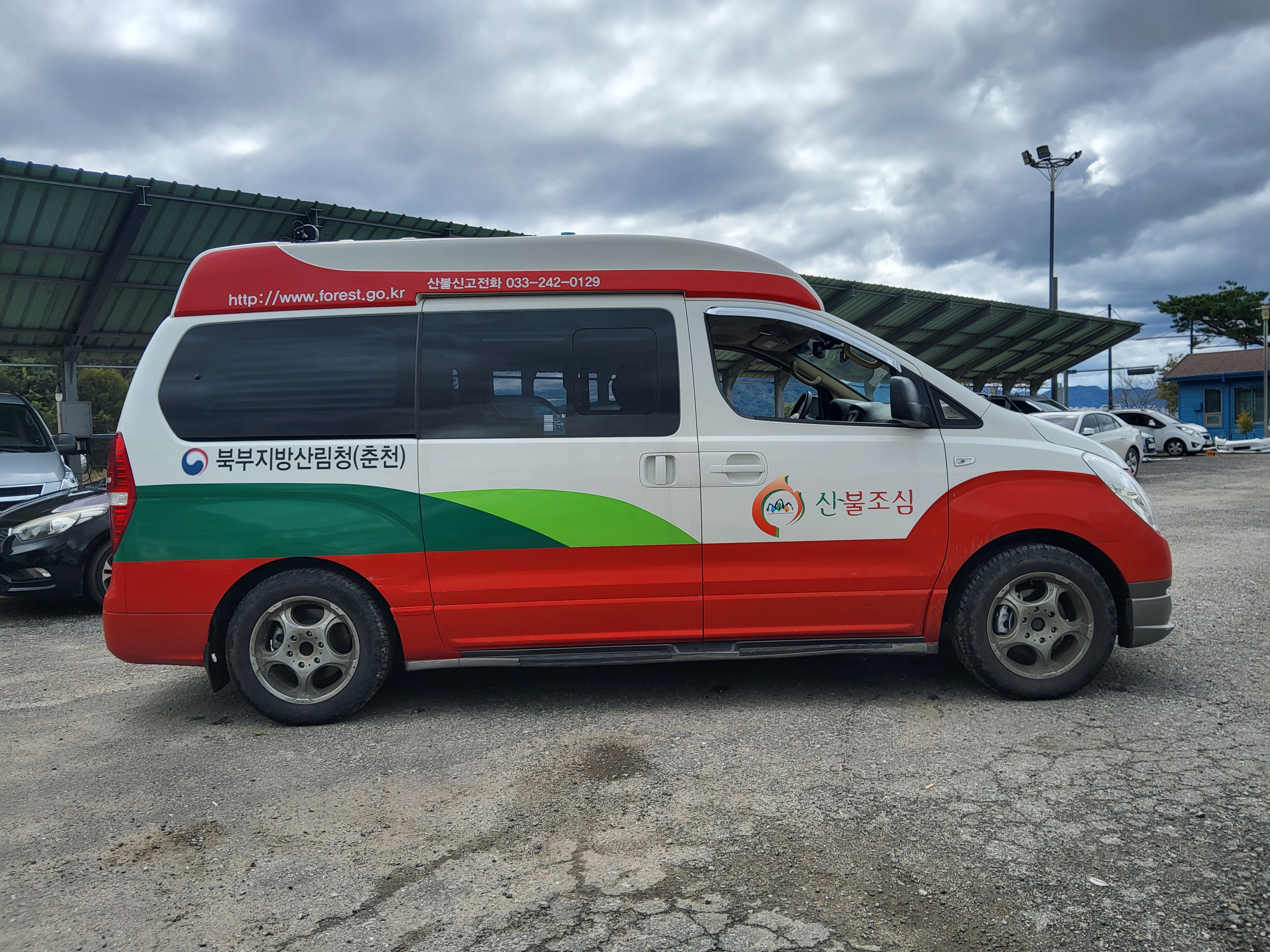 2011 Hyundai Grand Starex