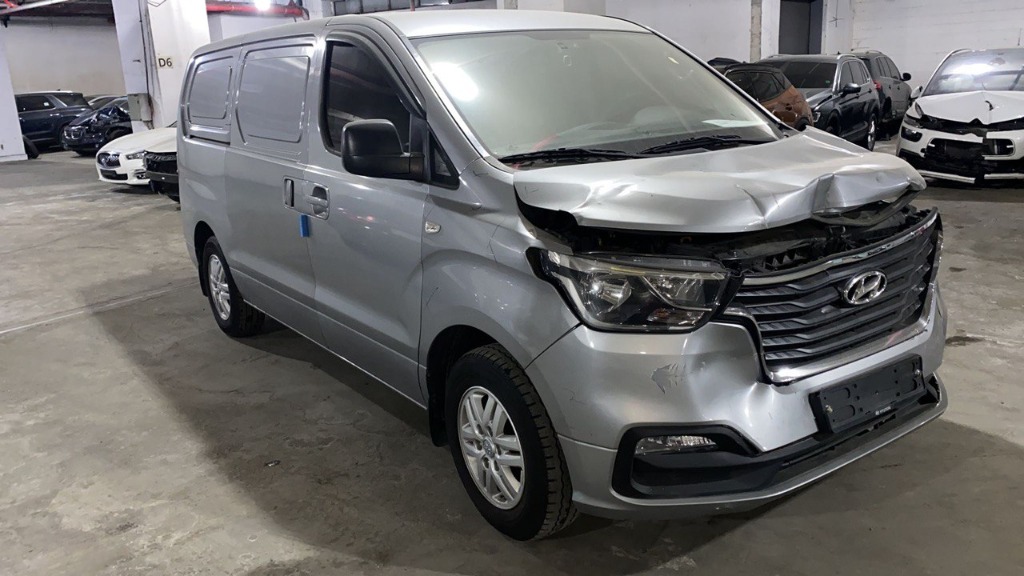 2019 Hyundai The New Grand Starex